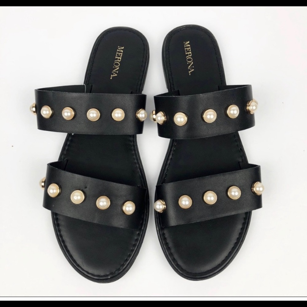 Pearl embellished slide on flats